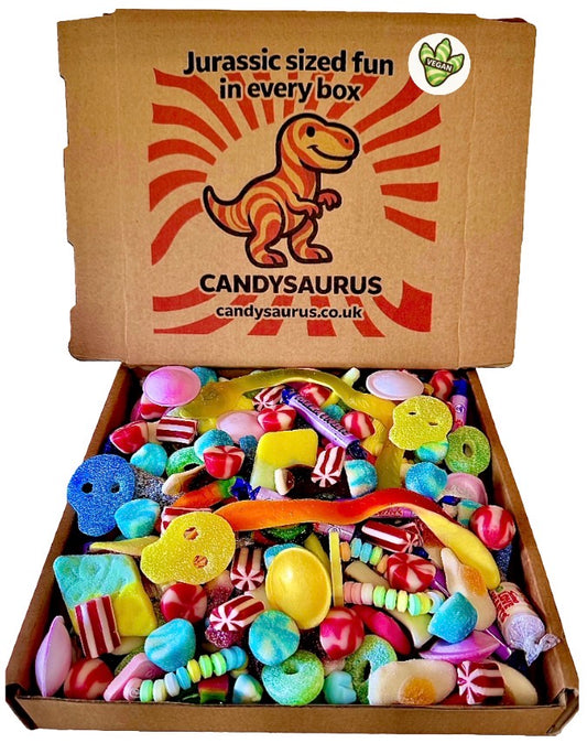 Vegan Pick & Mix Sweets Box, premium Large Candy Gift Box, Retro & Modern Random Vegan Sweet Selection, Perfect for Easter, Birthdays, Congratulation, Movie Night or Thank You (1KG) Candysaurus